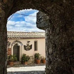 Borgo Medievale Gasthuis Castelmola